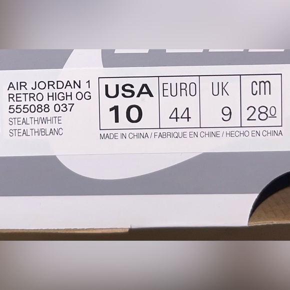 Air Jordan 1 Retro high OG - Picture 2 of 2